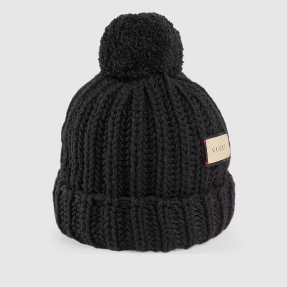 GUCCI  black beanie - Picture 2 of 7
